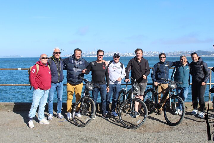 Private San Francisco Golden Gate Bridge Bike Tour - 3 Hours - Photo 1 of 7